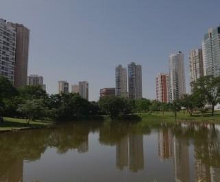 ônibus saindo da Rodoviária de São Carlos para Goiânia